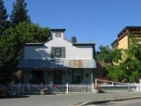 102 Bluff St  98862