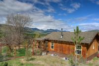 910 Perry St  98862